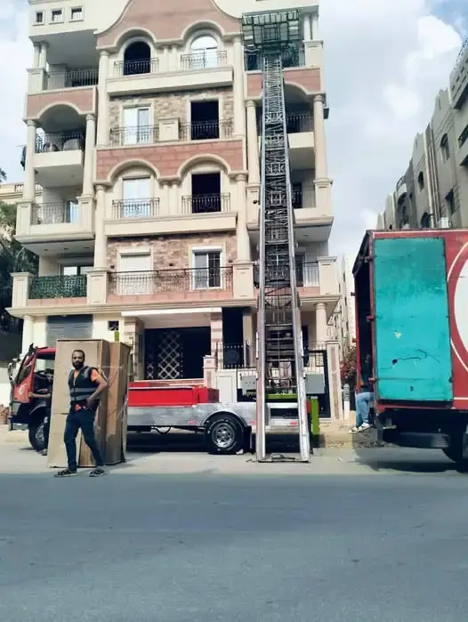 عربية نقل العفش في عزبة النخل